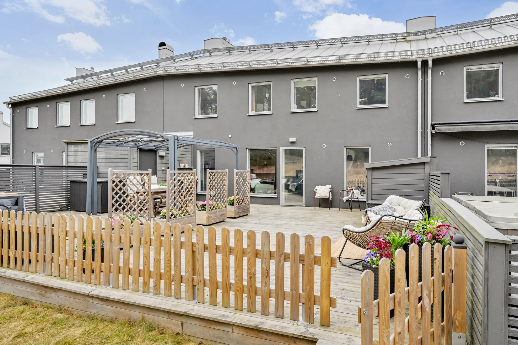 Villa, Radhus, Oxundavägen 131, Wäckare Äng, Upplands Väsby