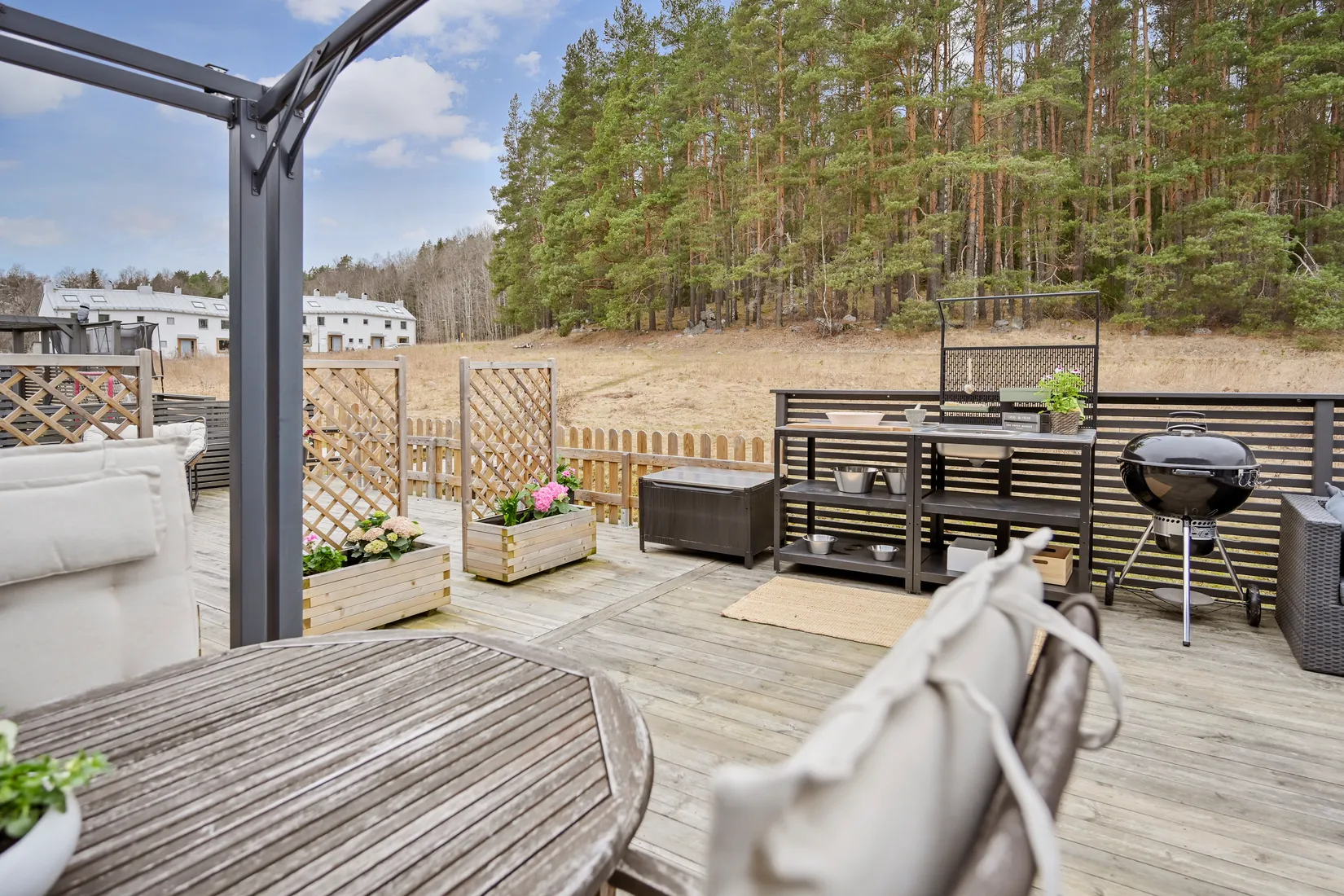 Villa, Radhus, Oxundavägen 131, Wäckare Äng, Upplands Väsby