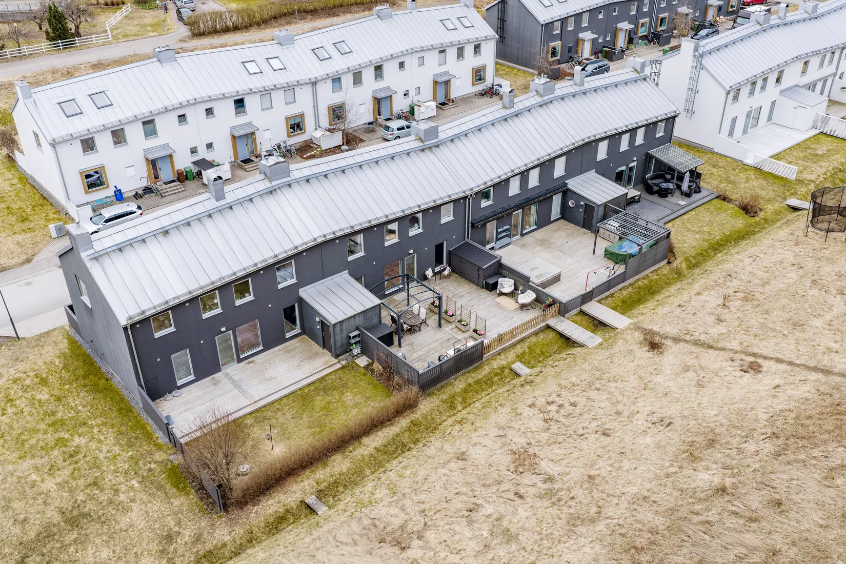 Villa, Radhus, Oxundavägen 131, Wäckare Äng, Upplands Väsby