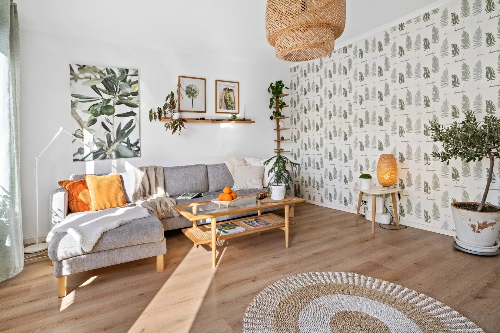 Bostadsrätt, Radhus, Sörgårdsvägen 133, Åkersberga Centrum, Österåker