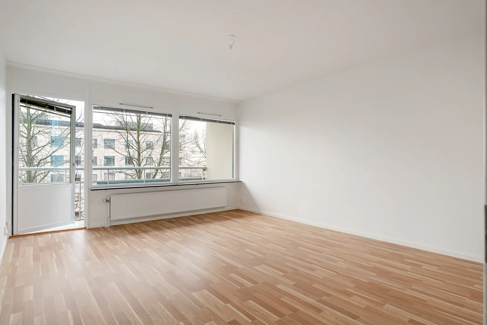 Bostadsrätt, Ekholmsvägen 220, Skärholmen, Stockholm