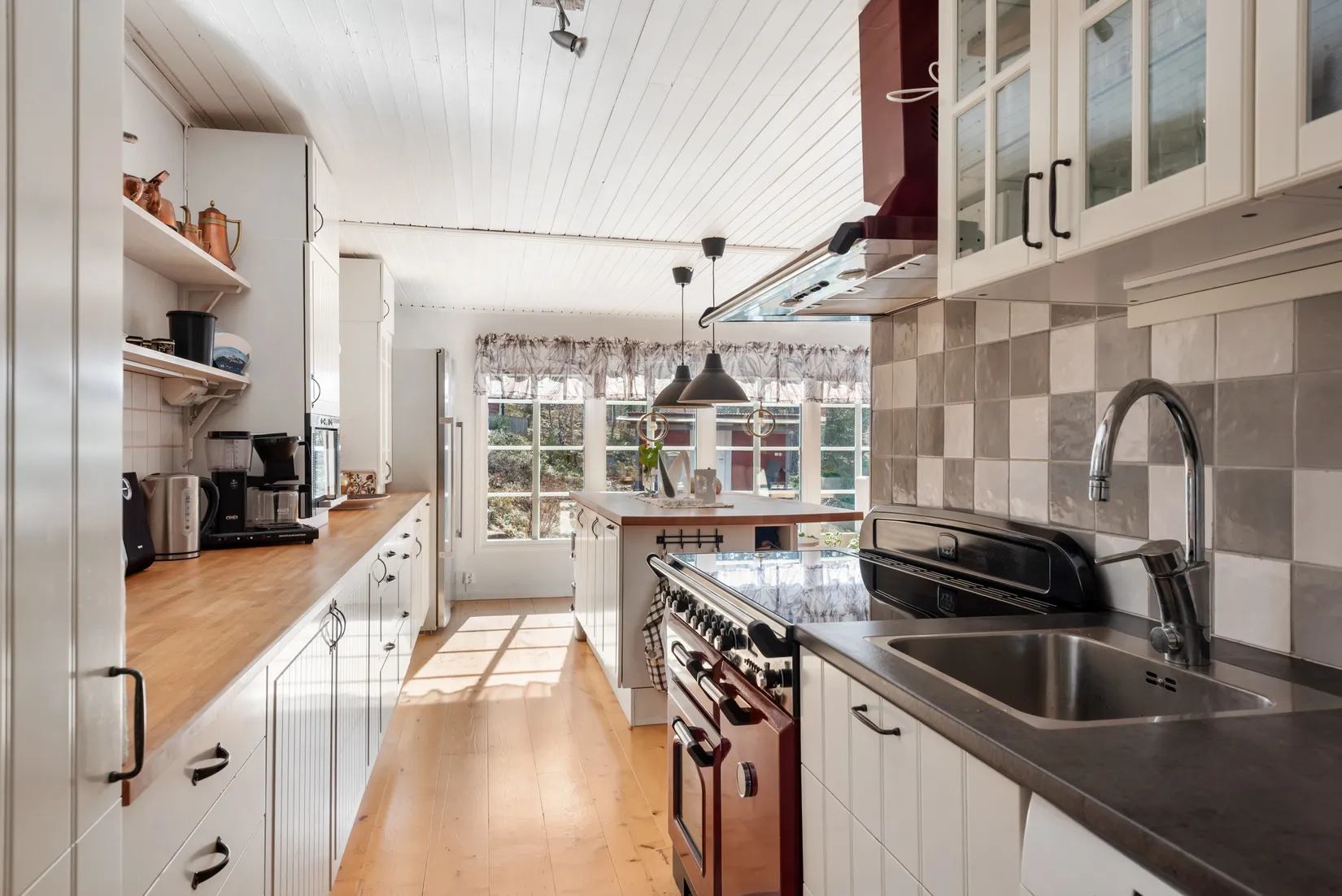 Fritidshus, Bergsrundan 6, Bolby, Österåker