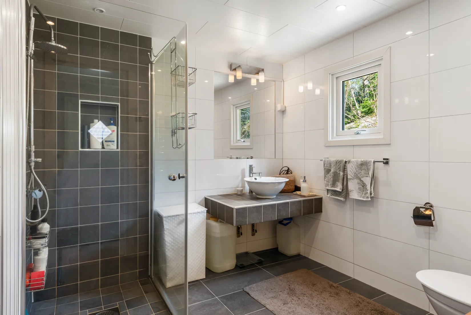 Fritidshus, Bergsrundan 6, Bolby, Österåker