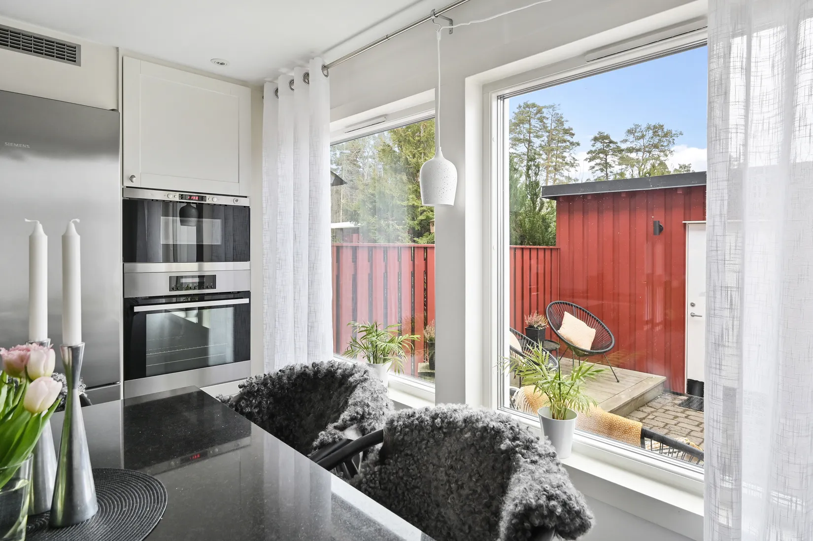 Radhus, Lingonvägen 7, Hemmesta, Värmdö