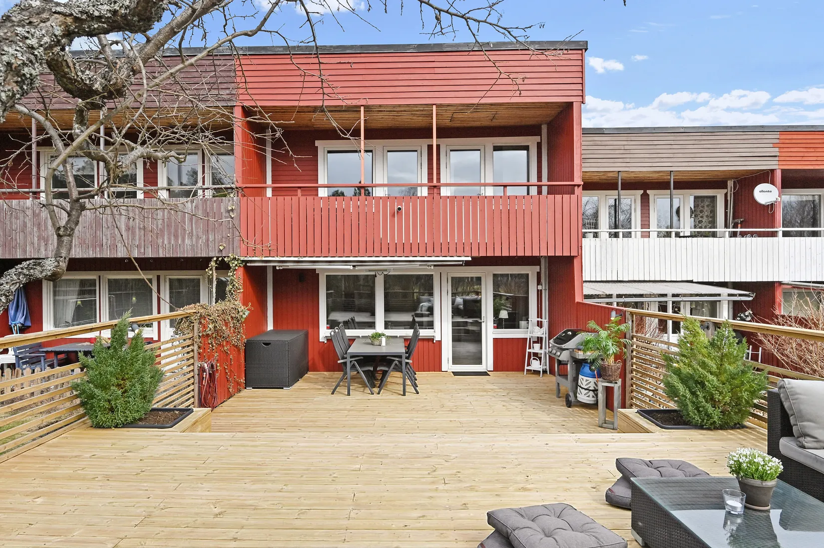 Radhus, Lingonvägen 7, Hemmesta, Värmdö