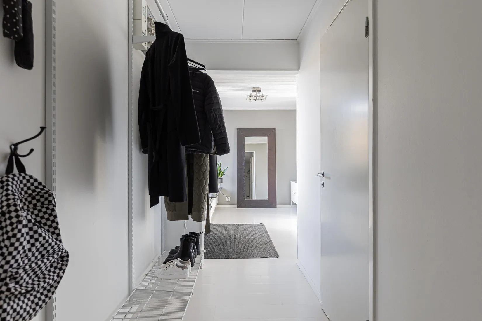 Villa, Radhus, Barkarö Bygata 5, Barkarö, Västerås