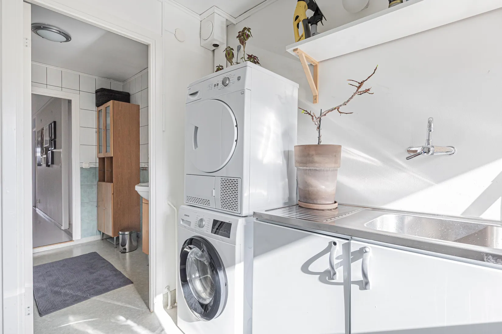 Villa, Radhus, Barkarö Bygata 5, Barkarö, Västerås