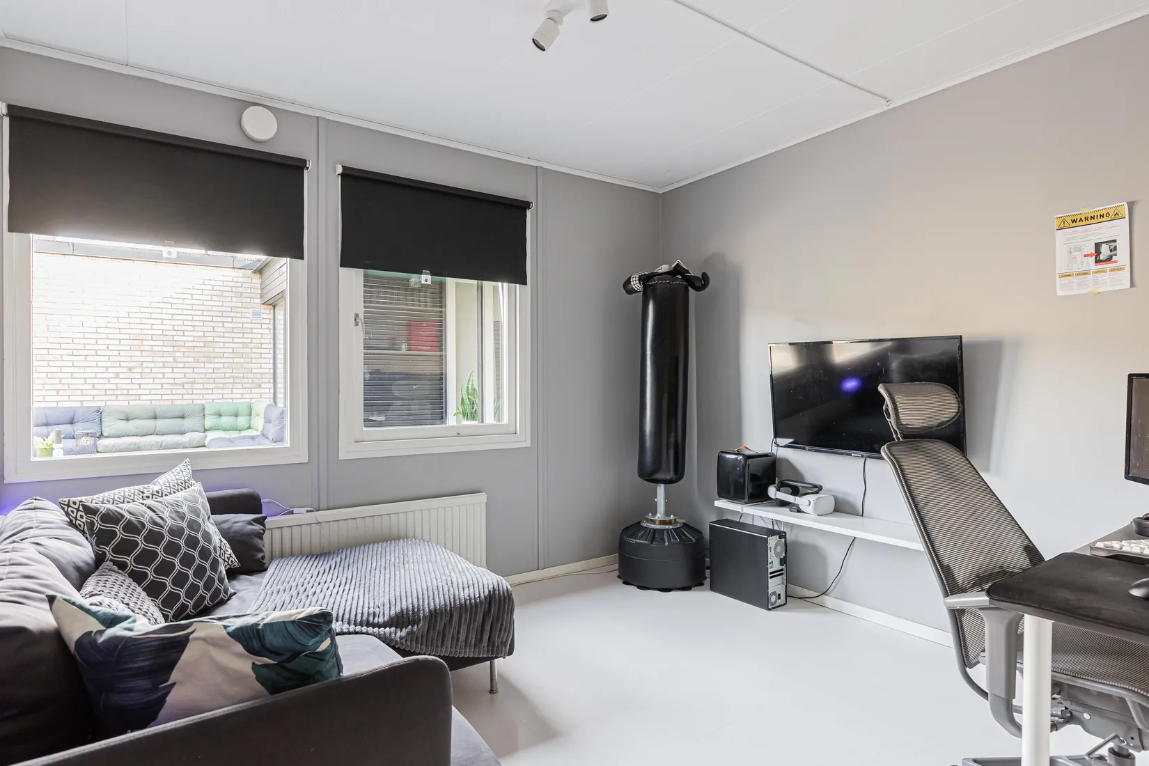 Villa, Radhus, Barkarö Bygata 5, Barkarö, Västerås