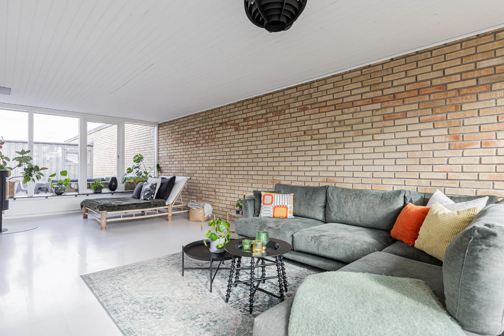 Villa, Radhus, Barkarö Bygata 5, Barkarö, Västerås