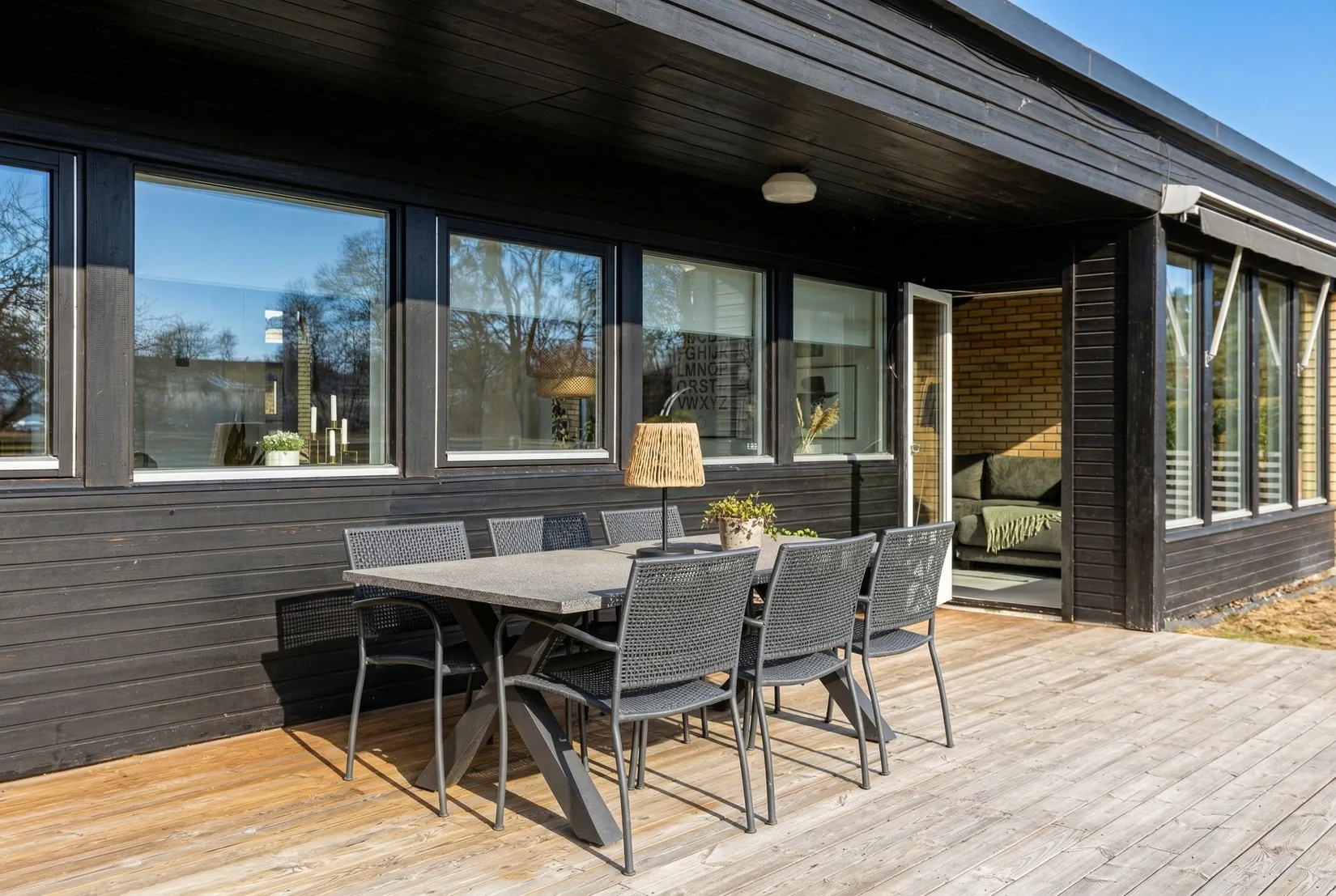 Villa, Radhus, Barkarö Bygata 5, Barkarö, Västerås