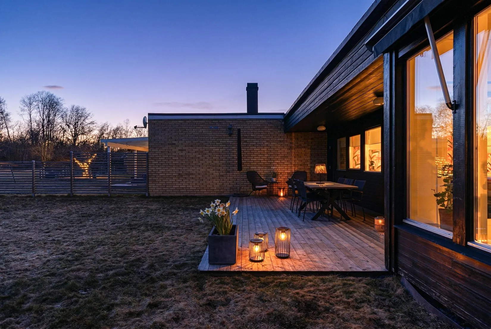 Villa, Radhus, Barkarö Bygata 5, Barkarö, Västerås