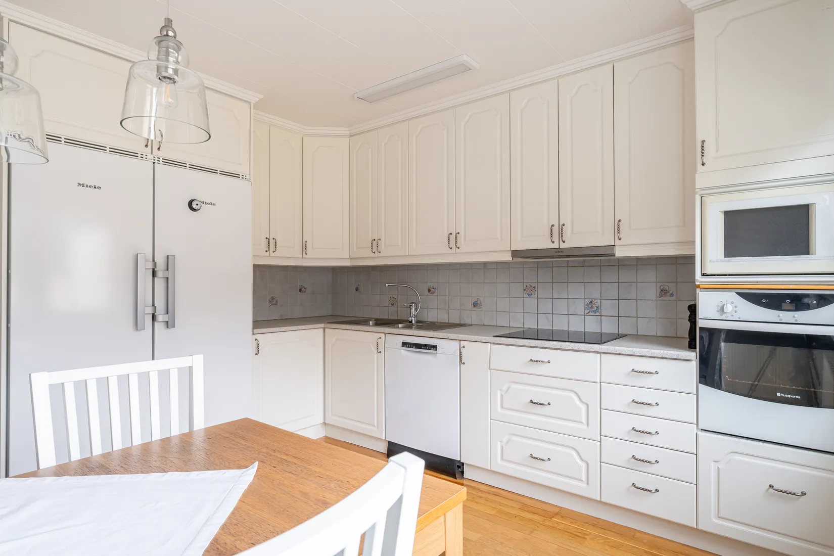 Villa, Radhus, Äppelstigen 30, Slagsta, Eskilstuna