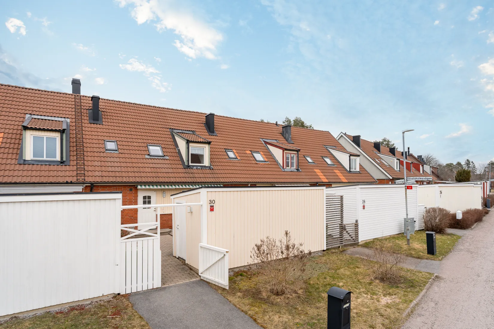 Villa, Radhus, Äppelstigen 30, Slagsta, Eskilstuna
