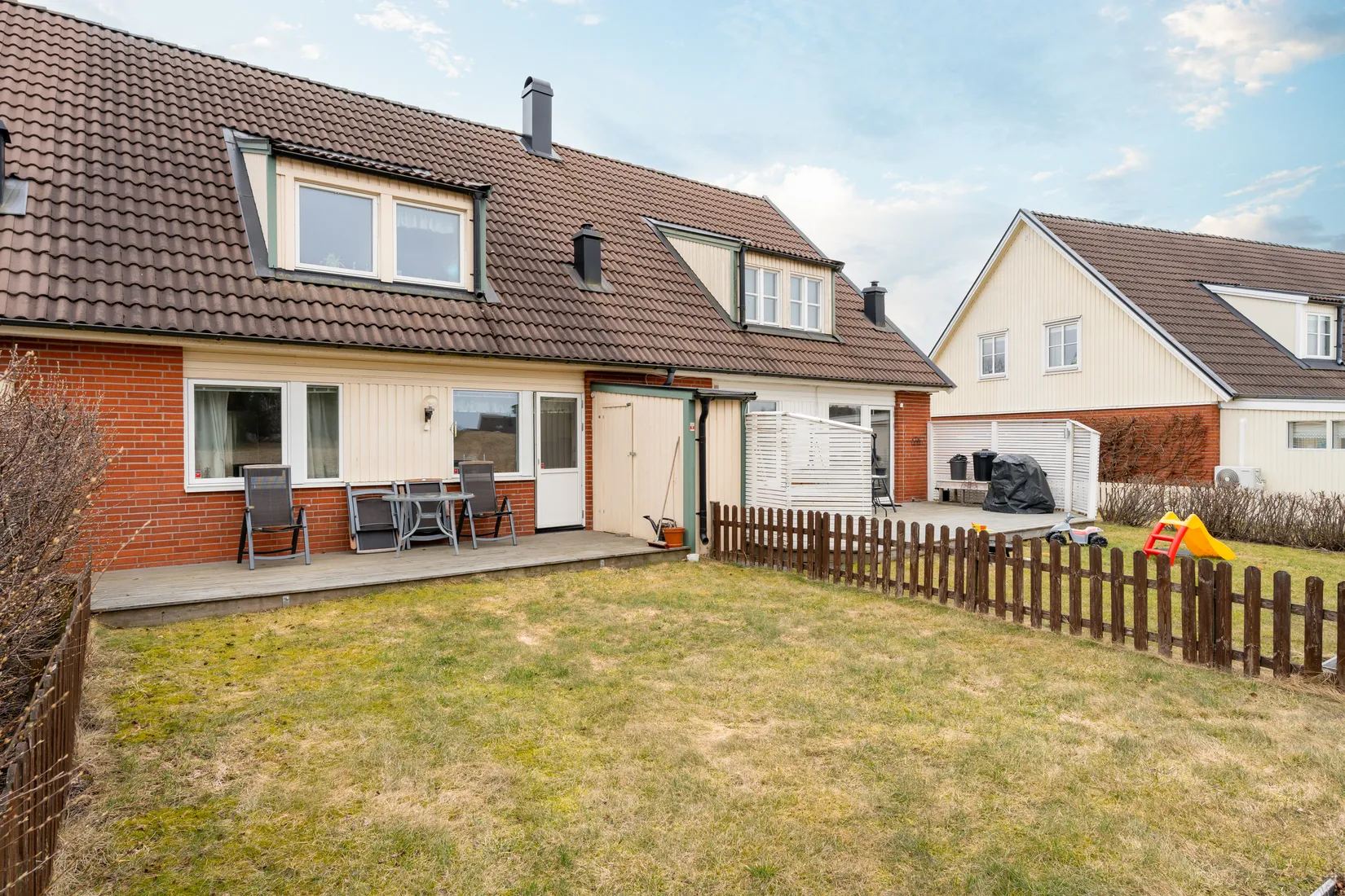 Villa, Radhus, Äppelstigen 30, Slagsta, Eskilstuna