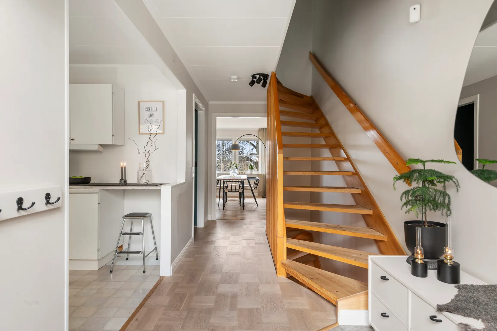 Villa, Radhus, Lövängsvägen 115, Ella Gård, Täby