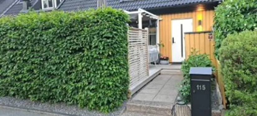 Villa, Radhus, Lövängsvägen 115, Ella Gård, Täby