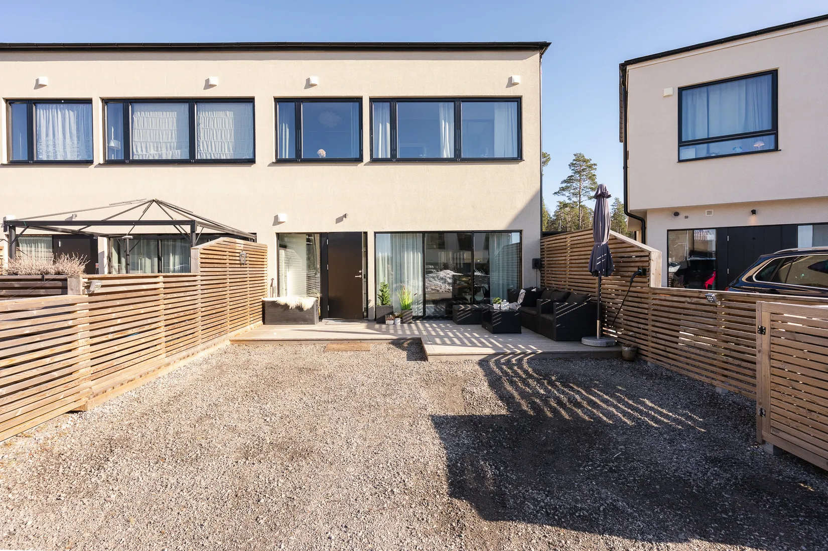 Bostadsrätt, Radhus, Säljägarvägen 38, Margretelund, Österåker