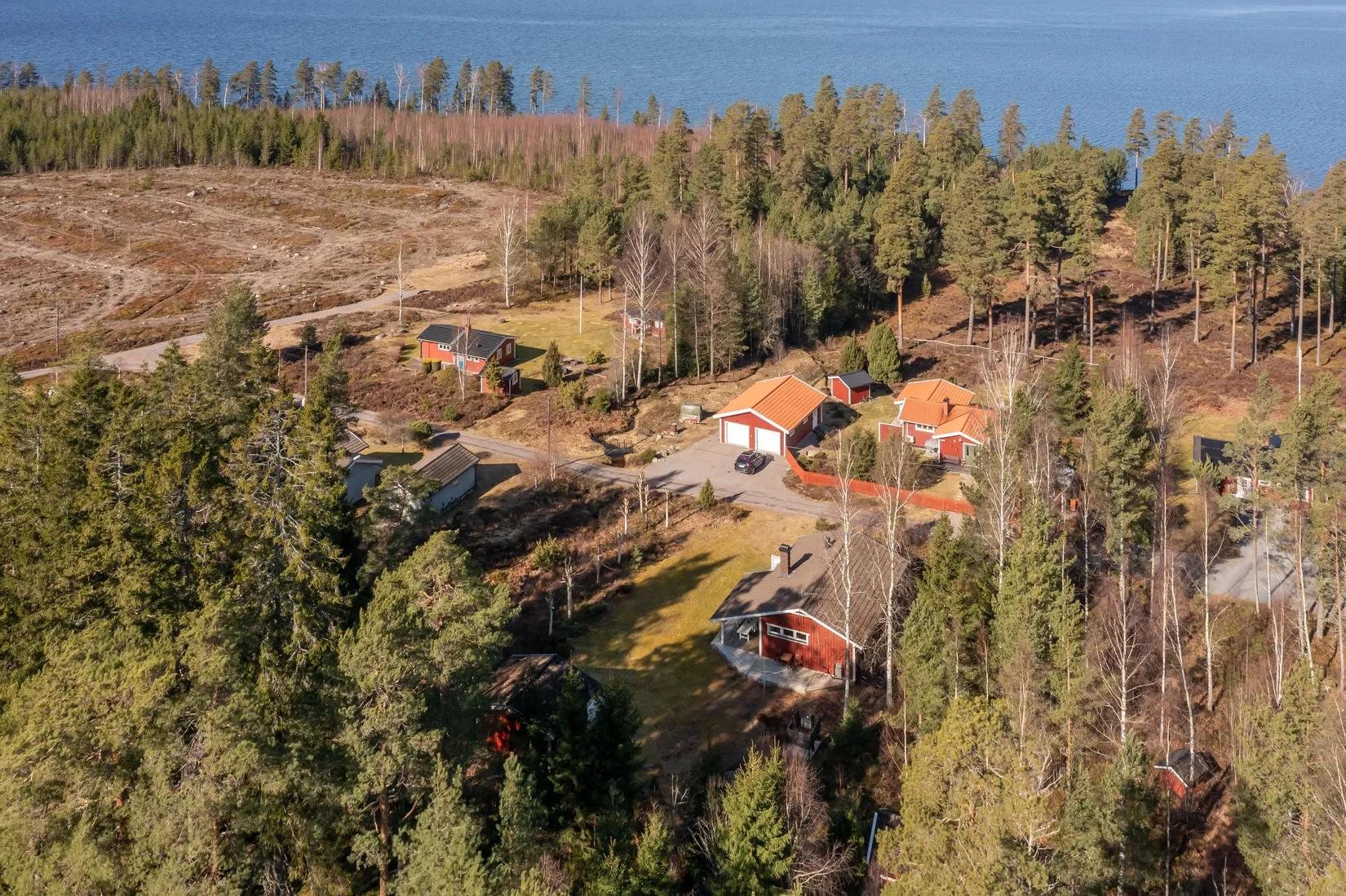 Fritidshus, Tottsjömo 8, Skagern, Laxå