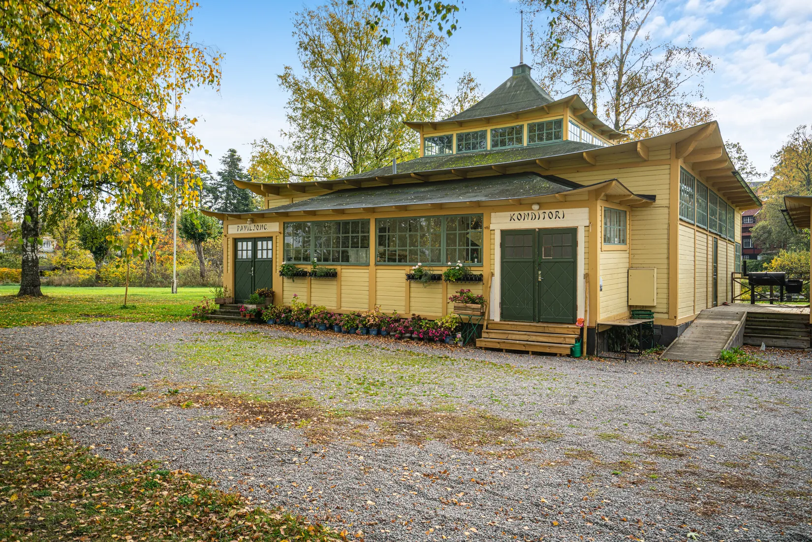 Villa, Långrevsvägen 8, Resarö, Vaxholm