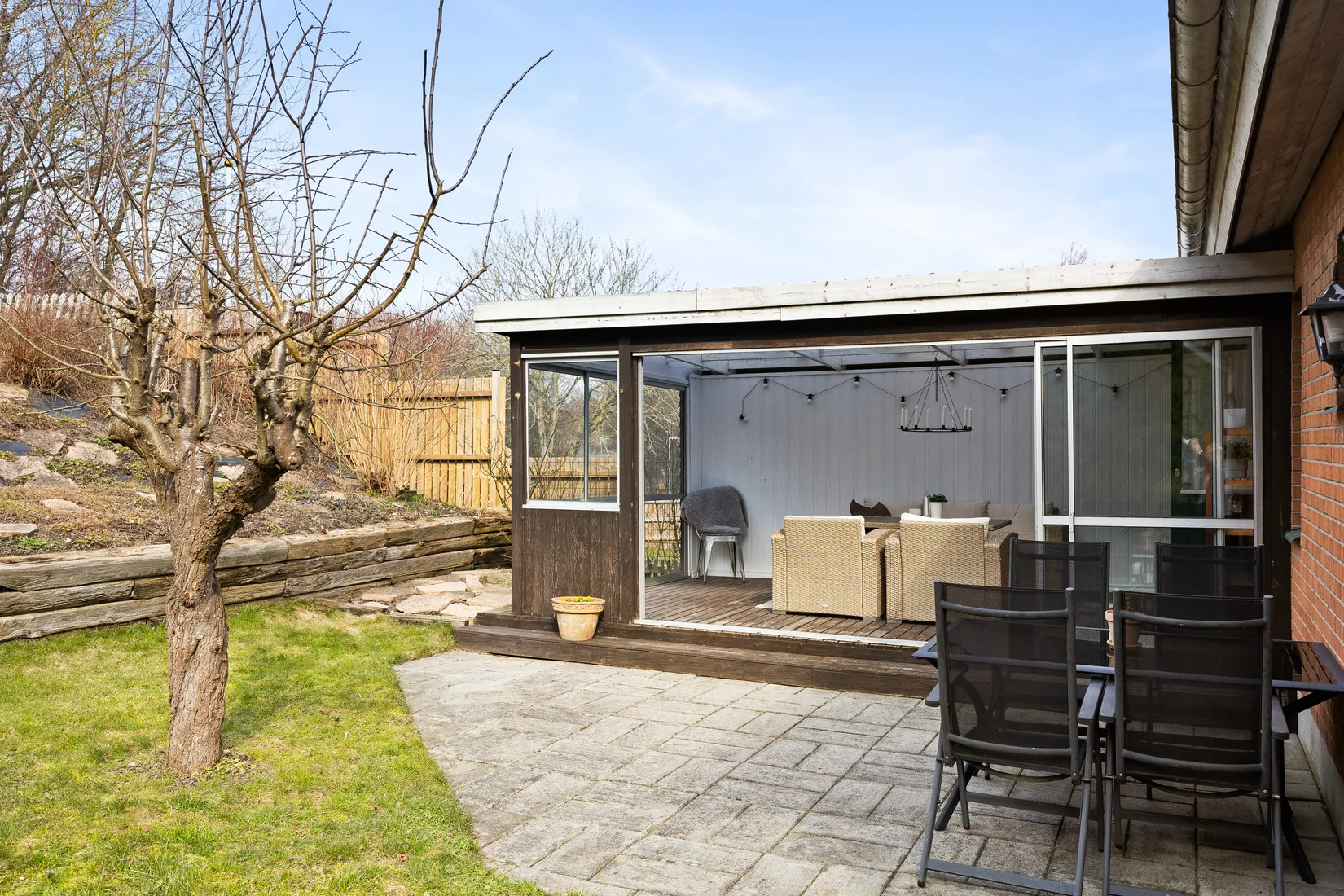 Villa, Rödkålsgatan 21, Åkeshall, Ystad