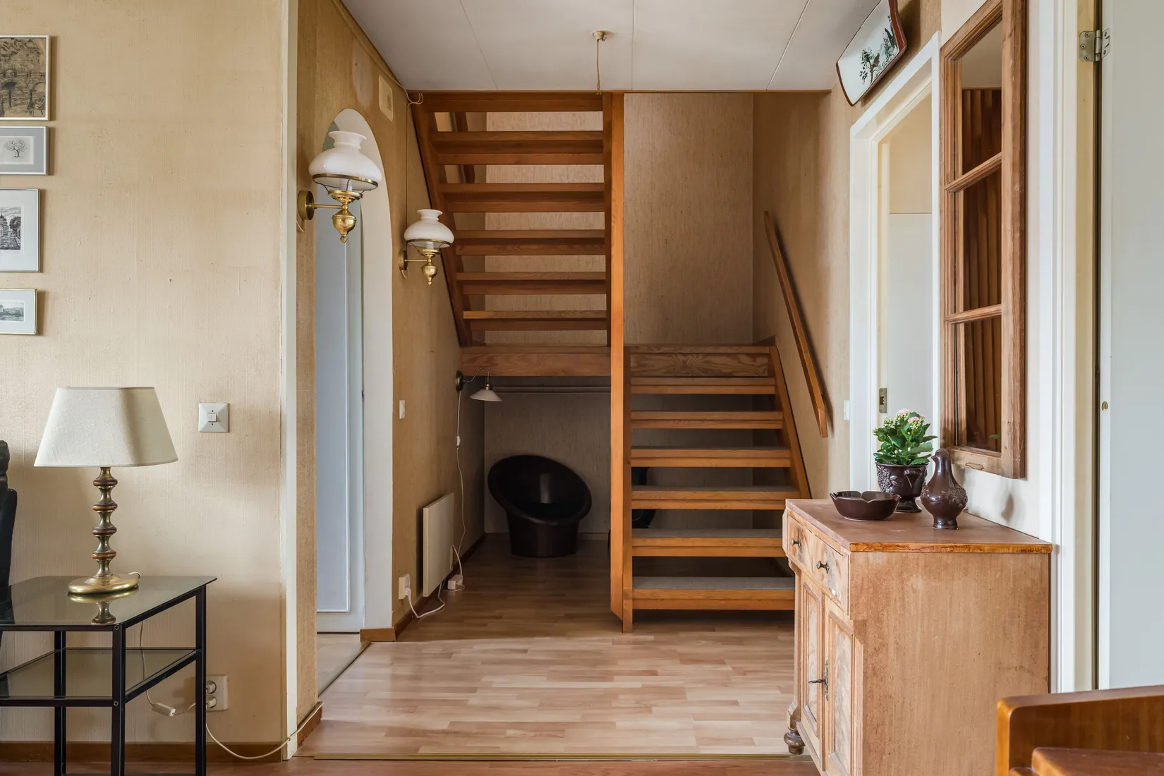 Villa, Radhus, Stinsvägen 7, Hovsta, Örebro