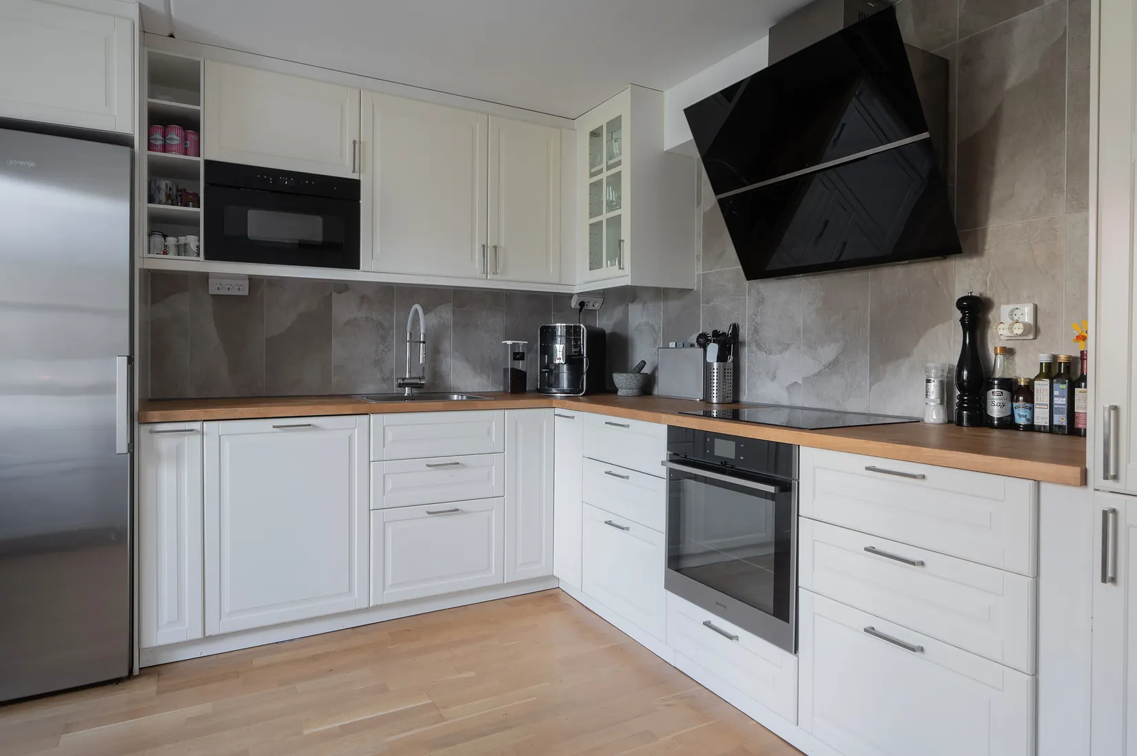 Radhus, Björnspinnarvägen 125, Myrängen, Huddinge