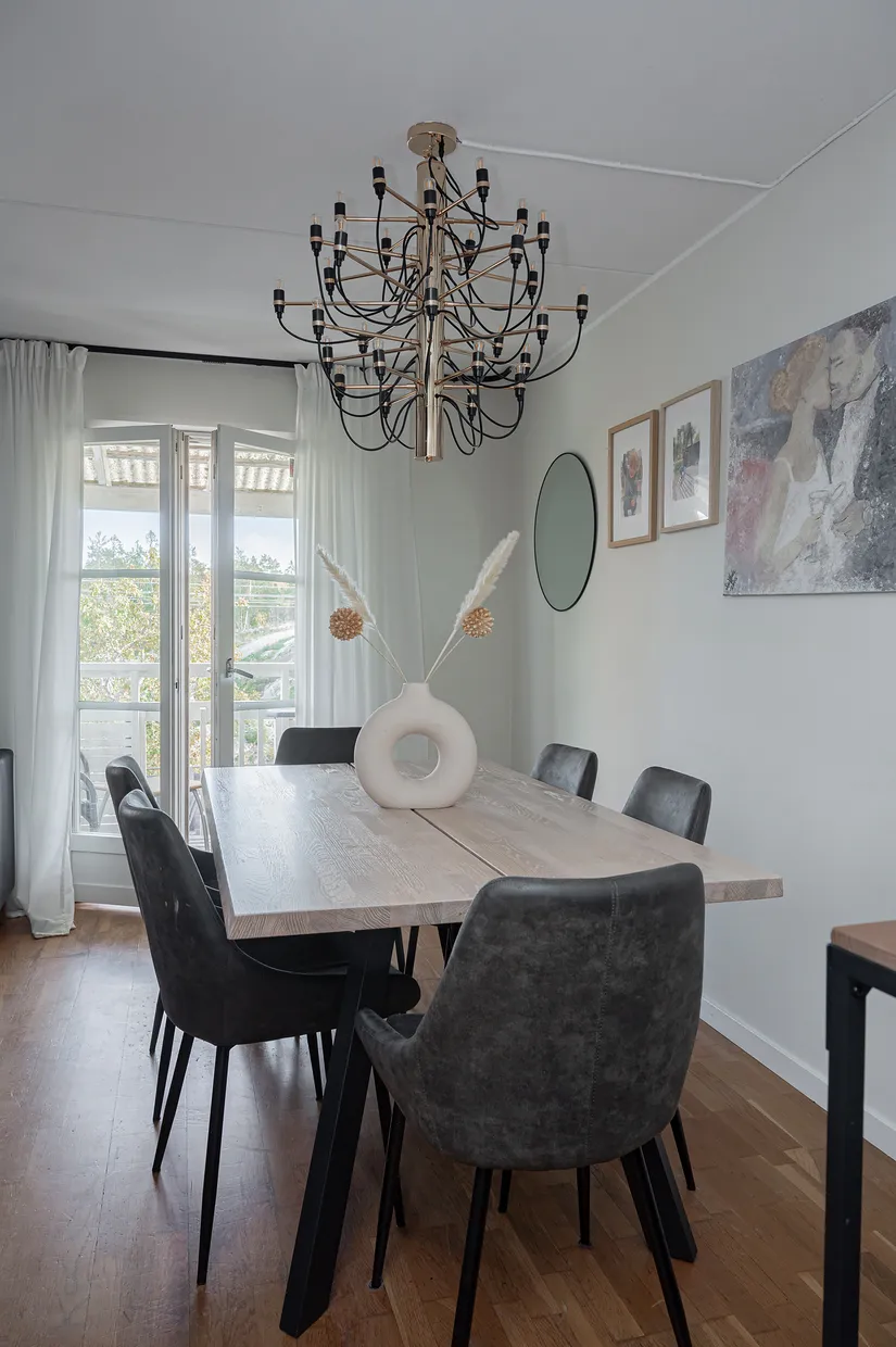 Radhus, Björnspinnarvägen 125, Myrängen, Huddinge