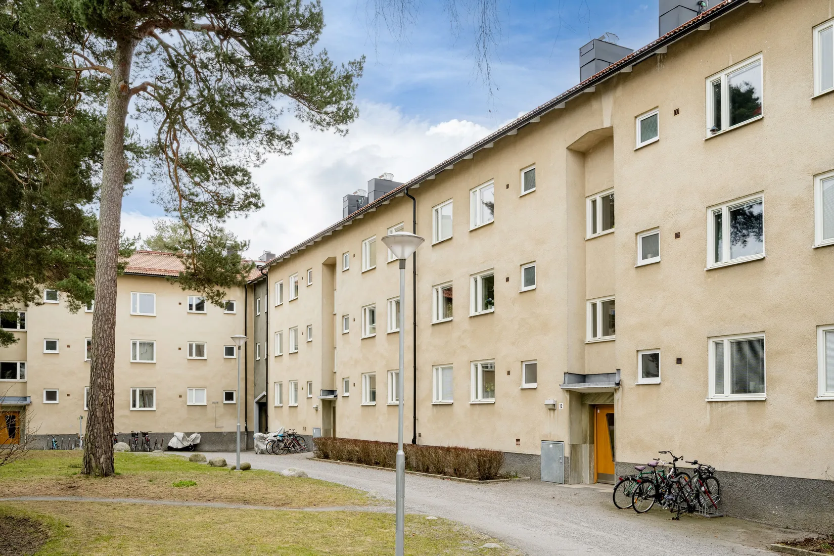 Bostadsrätt, Doktor Widerströms gata 12, Fruängen, Stockholm