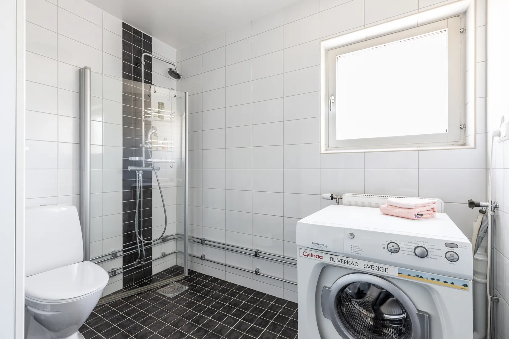 Bostadsrätt, Jonstorpsvägen 32, Huvudsta, Solna