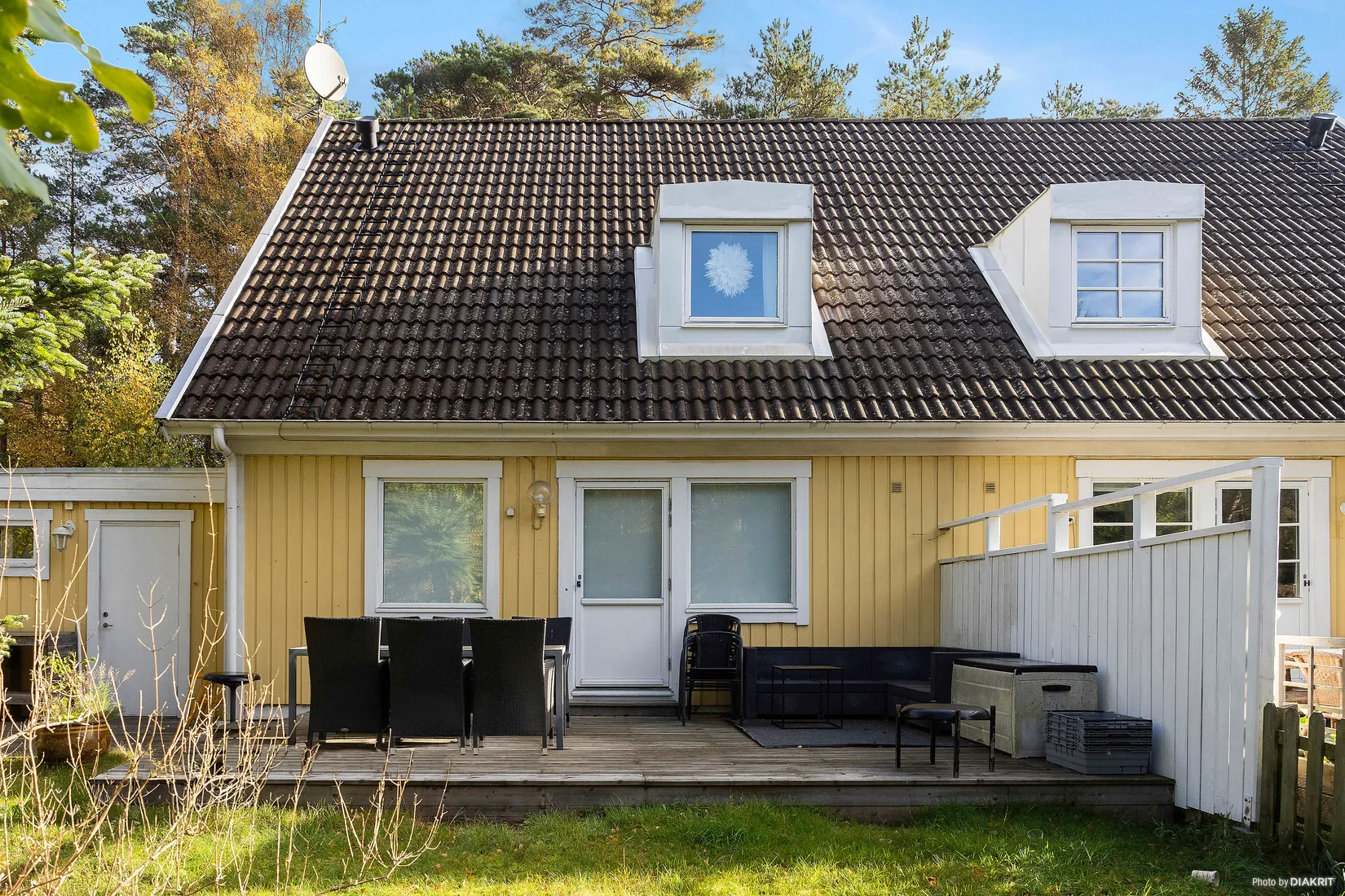 Villa, Falkvägen 43A & B, Riviera, Båstad