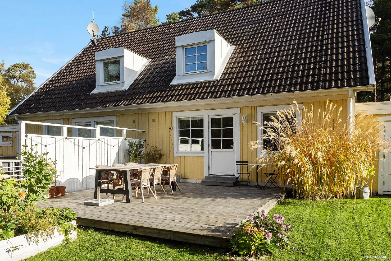 Villa, Falkvägen 43A & B, Riviera, Båstad