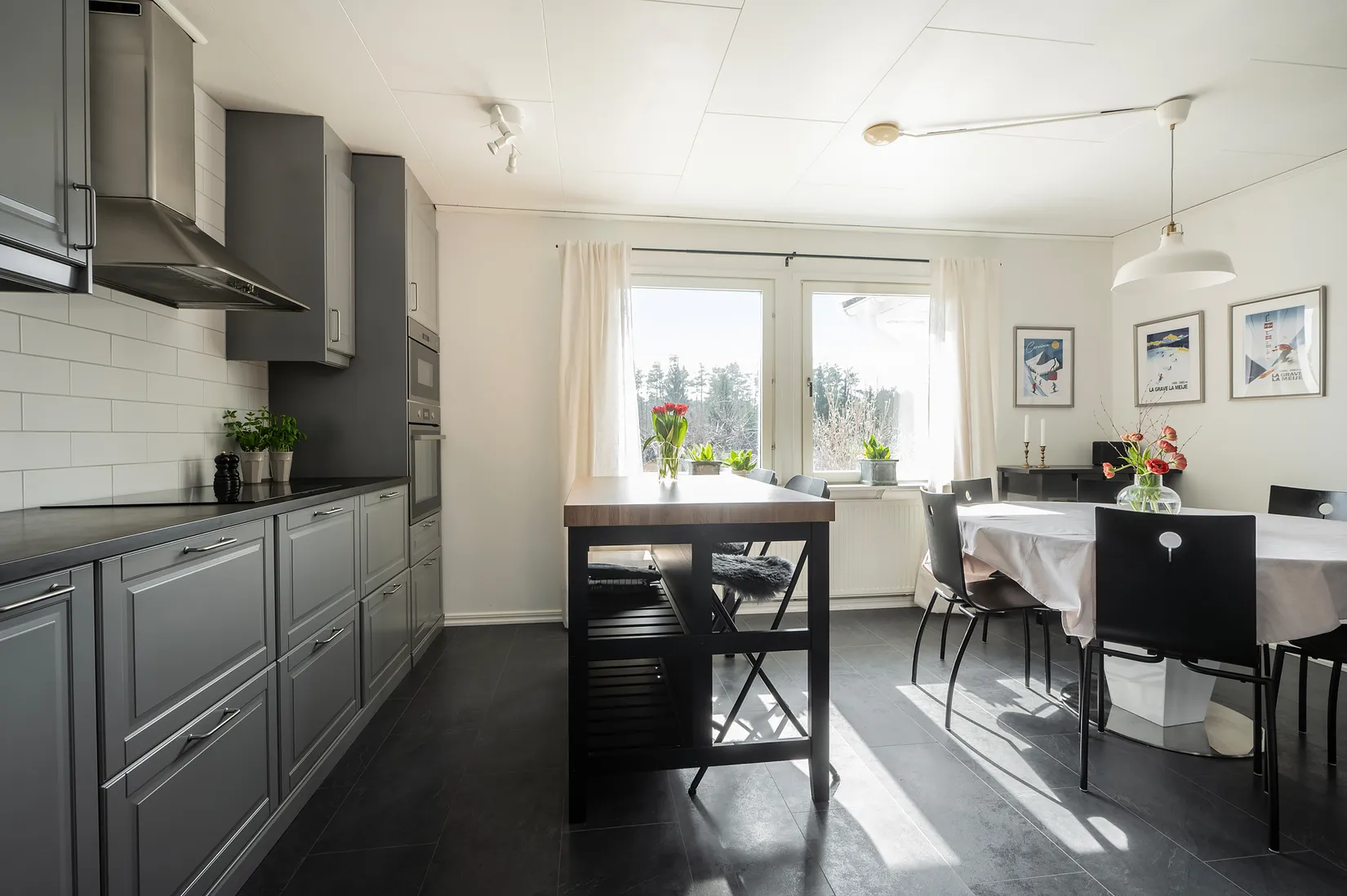 Villa, Porsvägen 1A, Tullinge - Brantbrink, Botkyrka