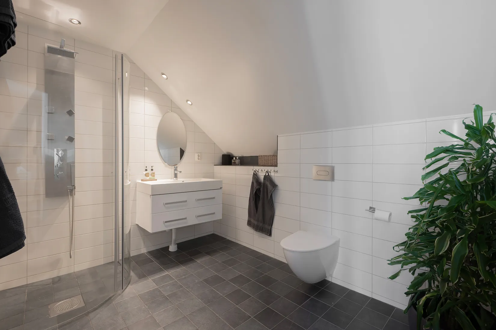 Villa, Porsvägen 1A, Tullinge - Brantbrink, Botkyrka