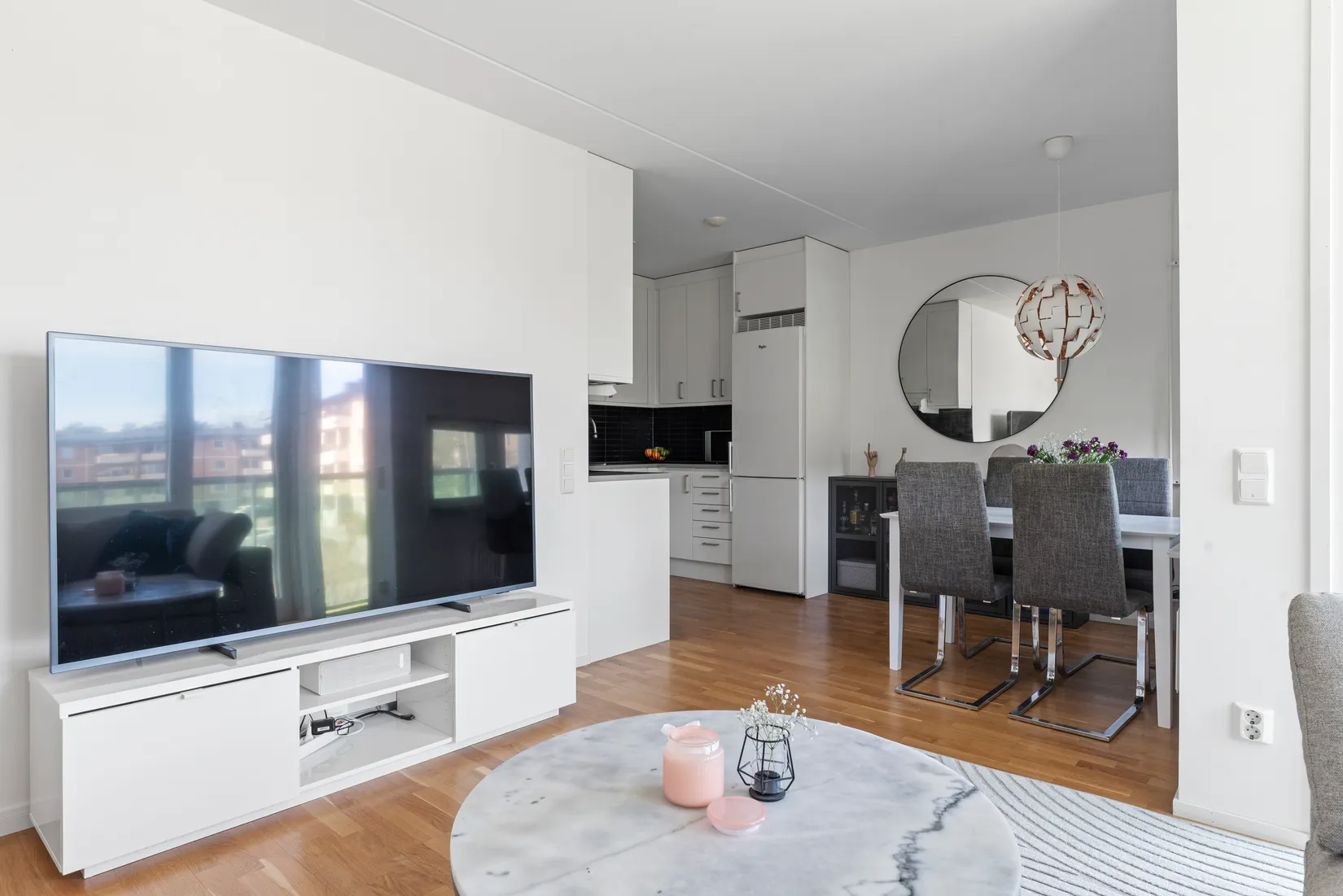 Bostadsrätt, Harpsundsvägen 82B, Högdalen, Stockholm