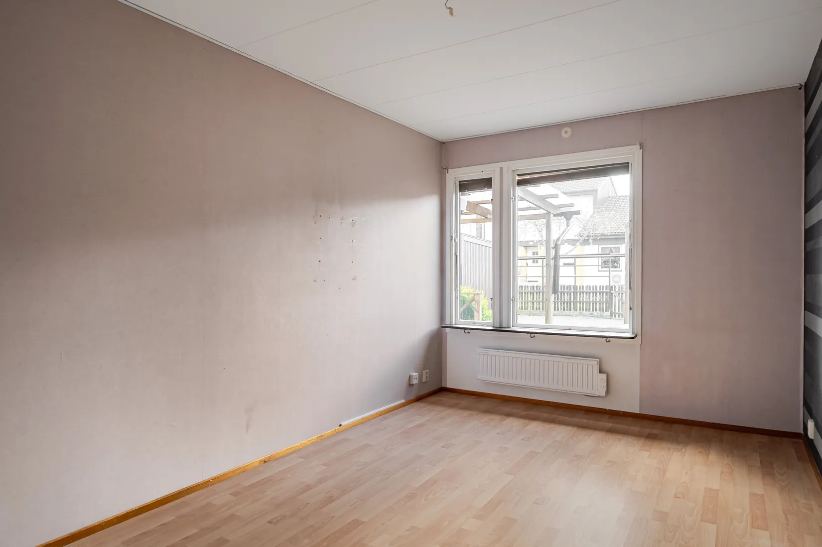 Villa, Radhus, Vikingavägen 7B, Centralt, Gnesta