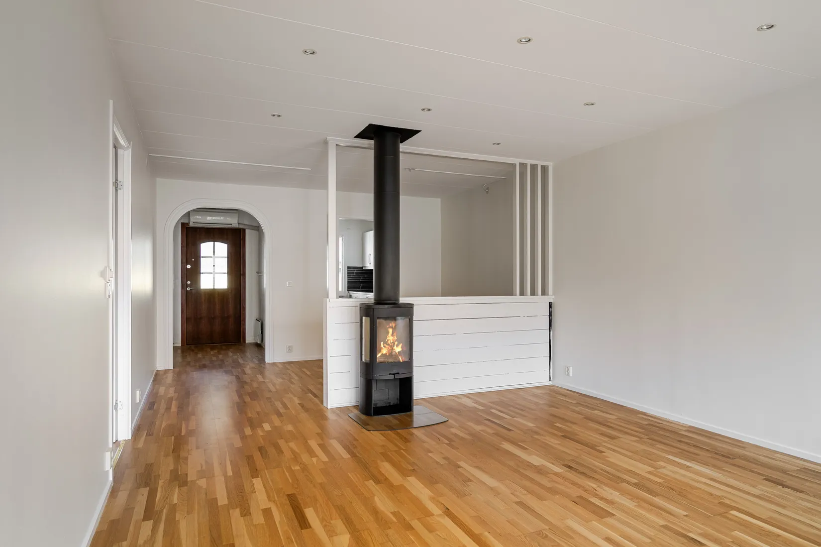 Villa, Radhus, Vikingavägen 7B, Centralt, Gnesta