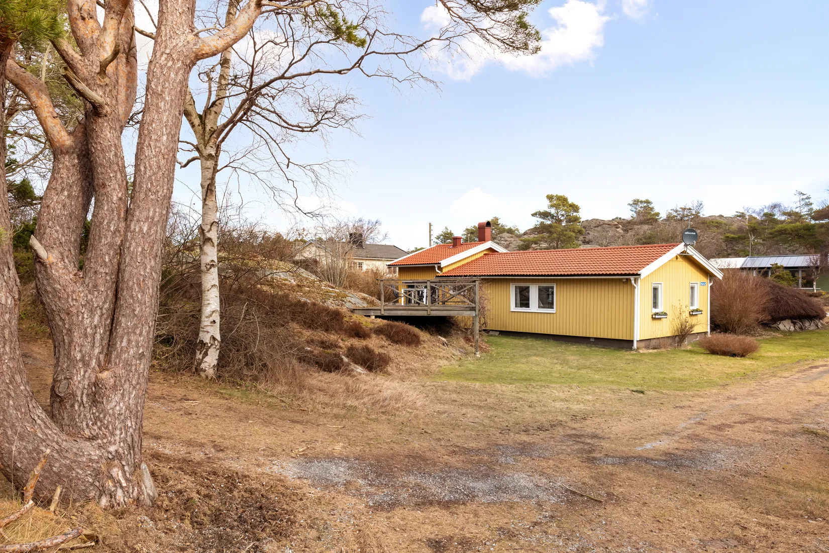 Villa, Skogsborg 94, Skogsborg/Kyrkesund, Tjörn