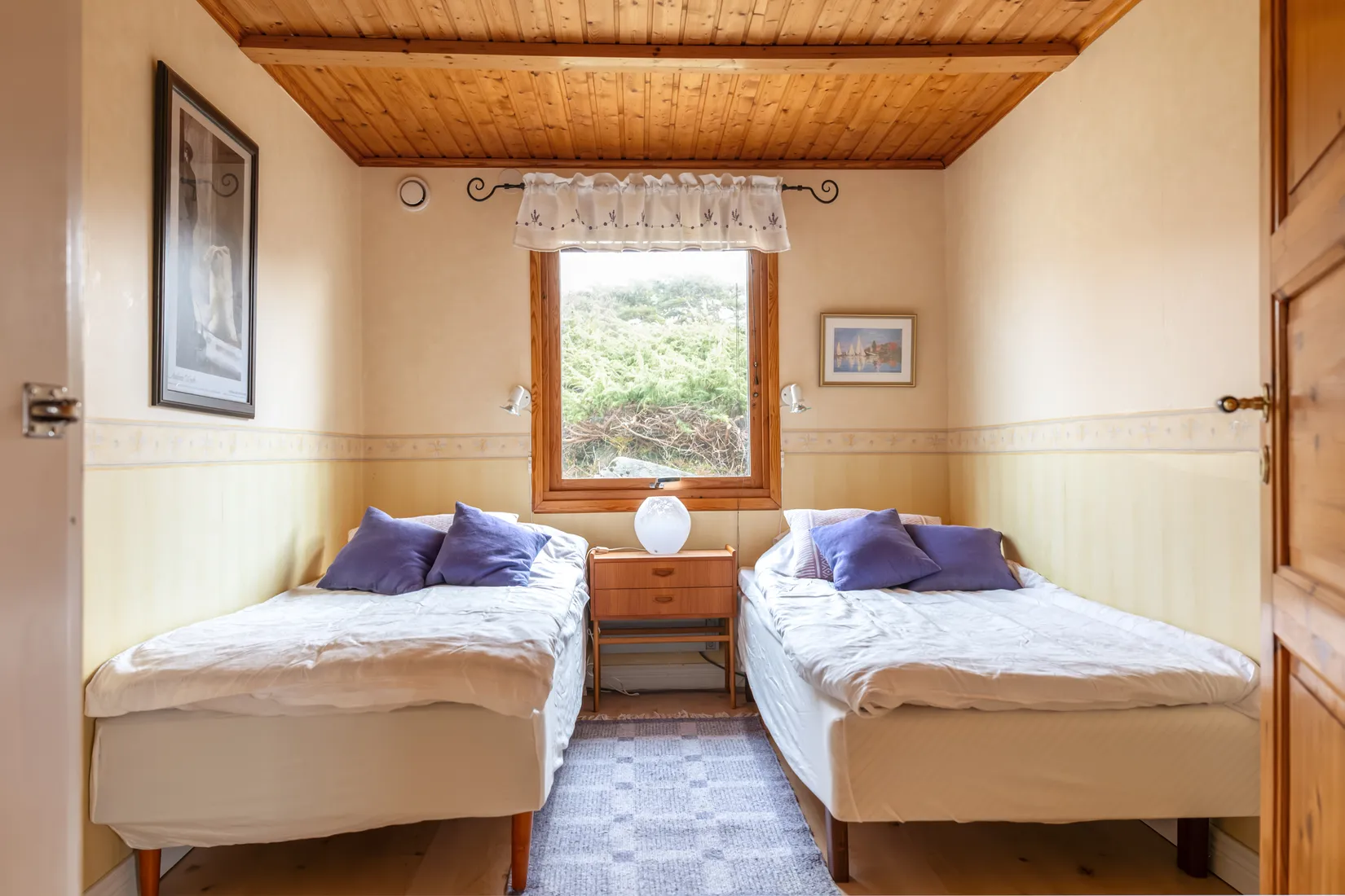 Villa, Skogsborg 94, Skogsborg/Kyrkesund, Tjörn