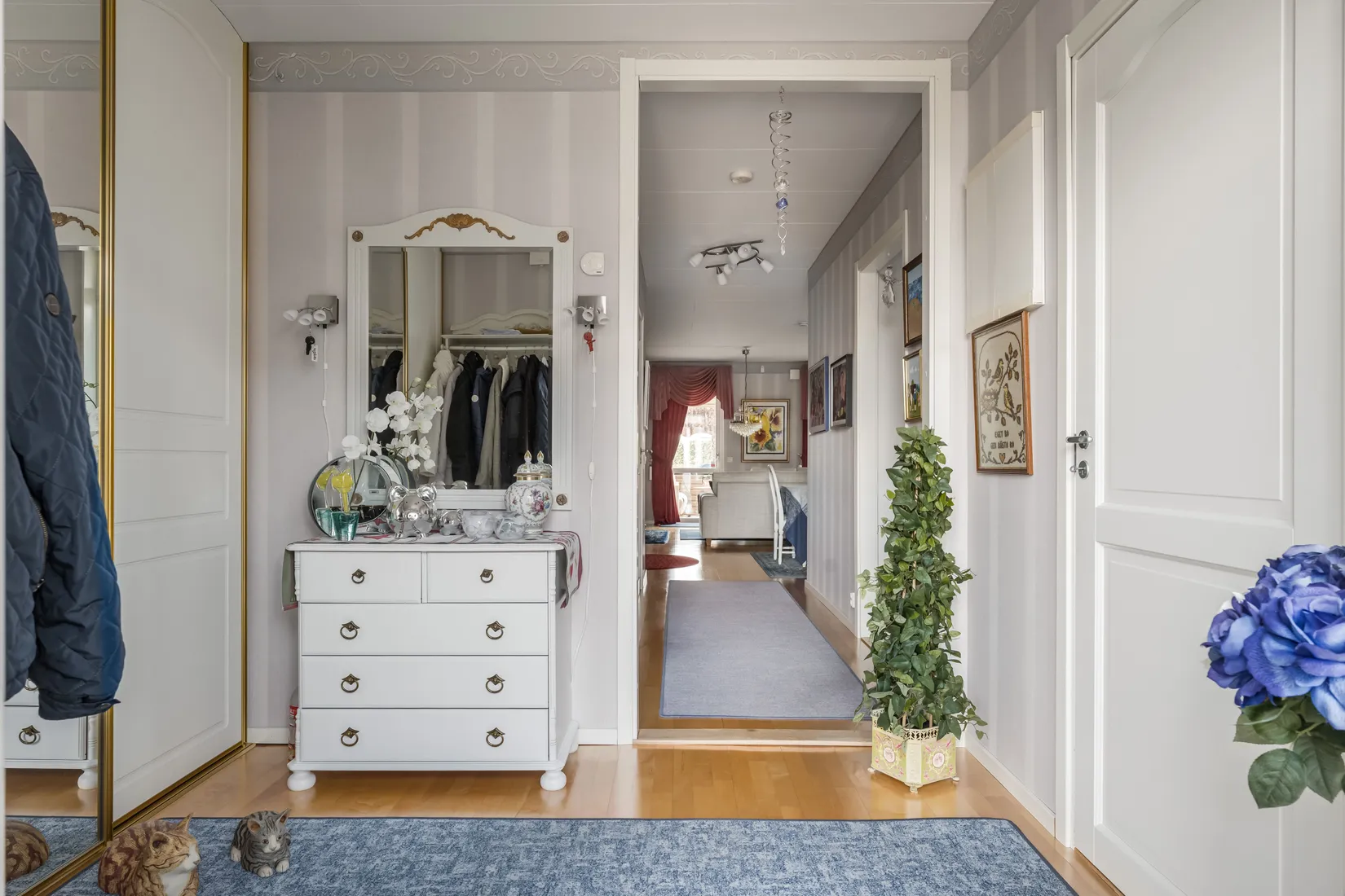 Villa, Radhus, Studievägen 3, Sörbyängen, Örebro