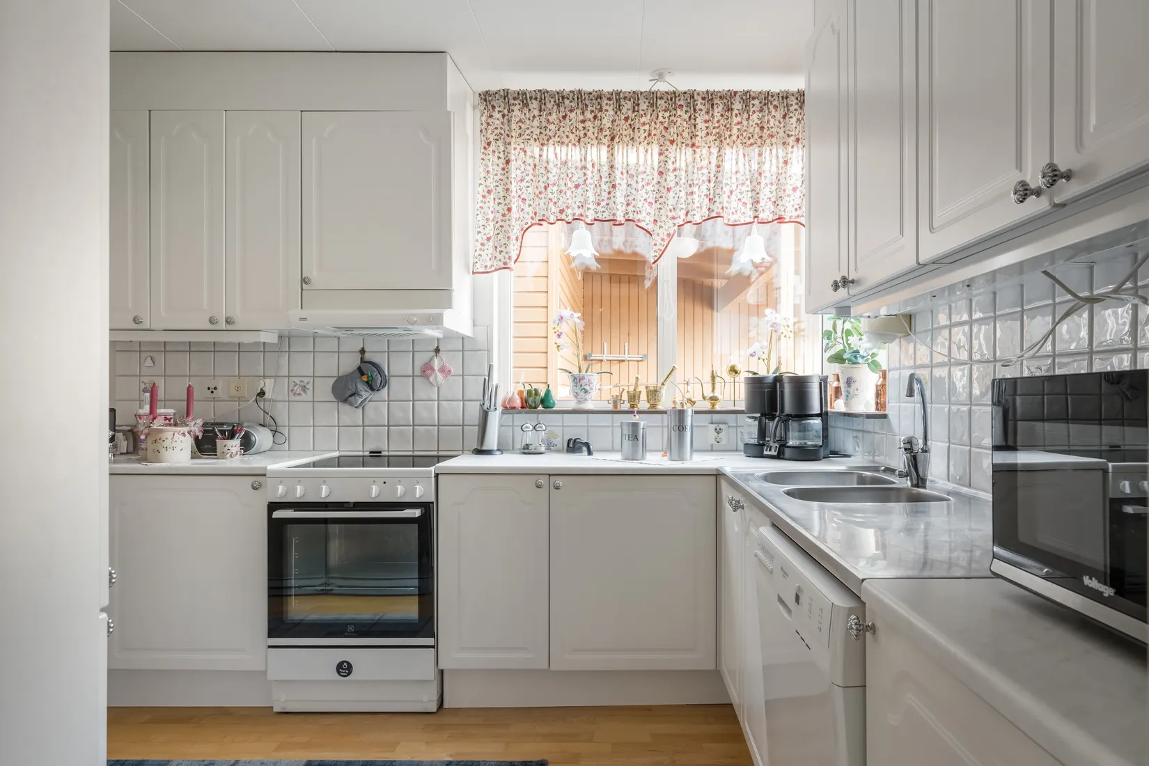 Villa, Radhus, Studievägen 3, Sörbyängen, Örebro