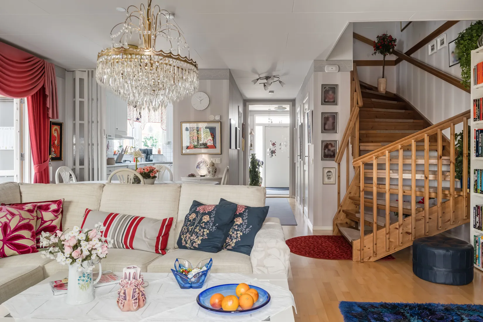 Villa, Radhus, Studievägen 3, Sörbyängen, Örebro