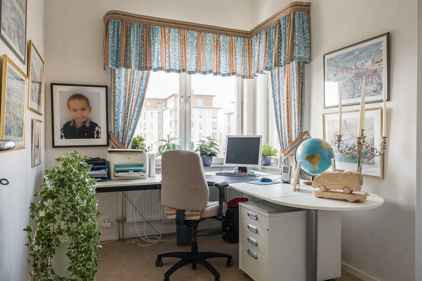 Villa, Radhus, Studievägen 3, Sörbyängen, Örebro