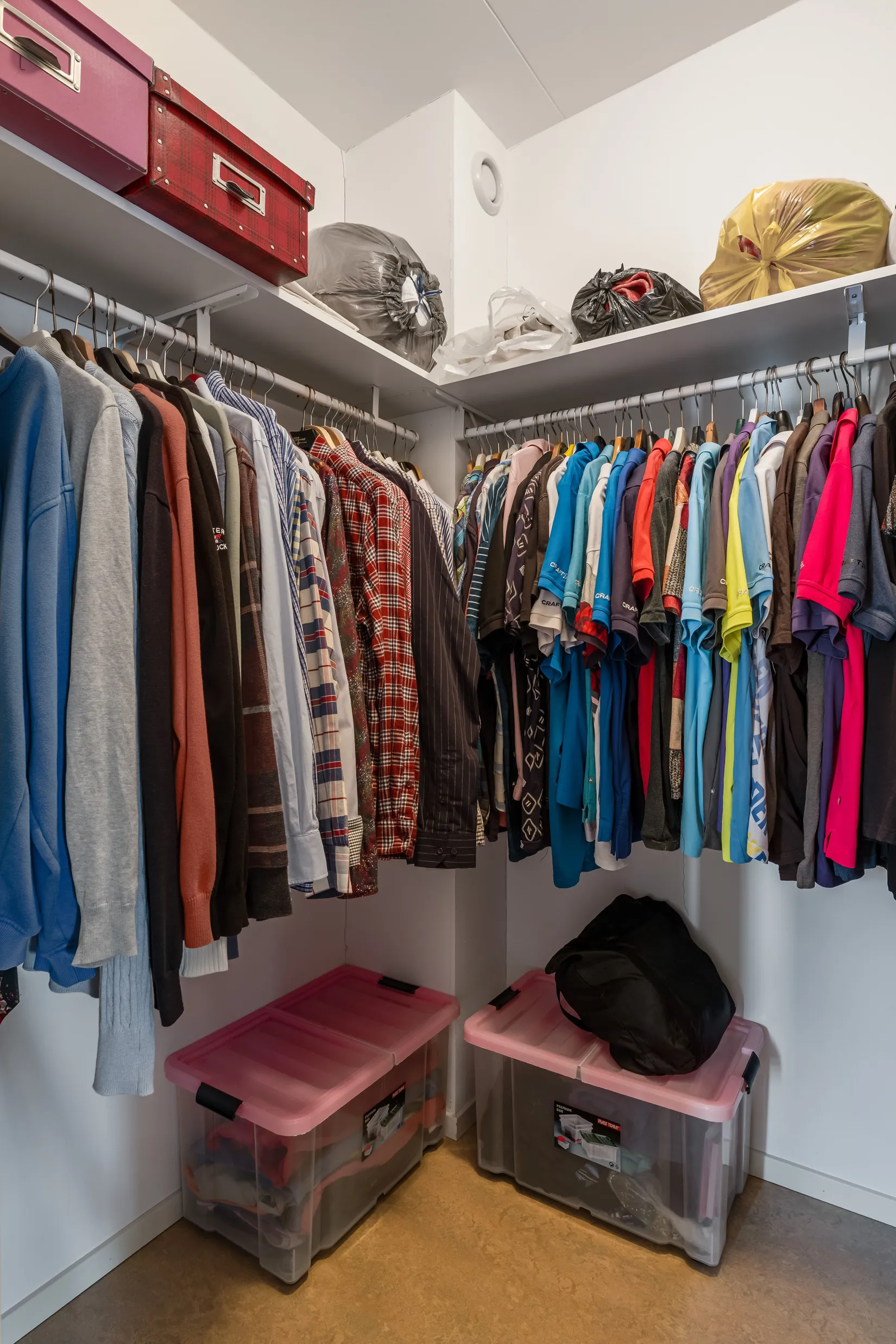 Villa, Radhus, Studievägen 3, Sörbyängen, Örebro