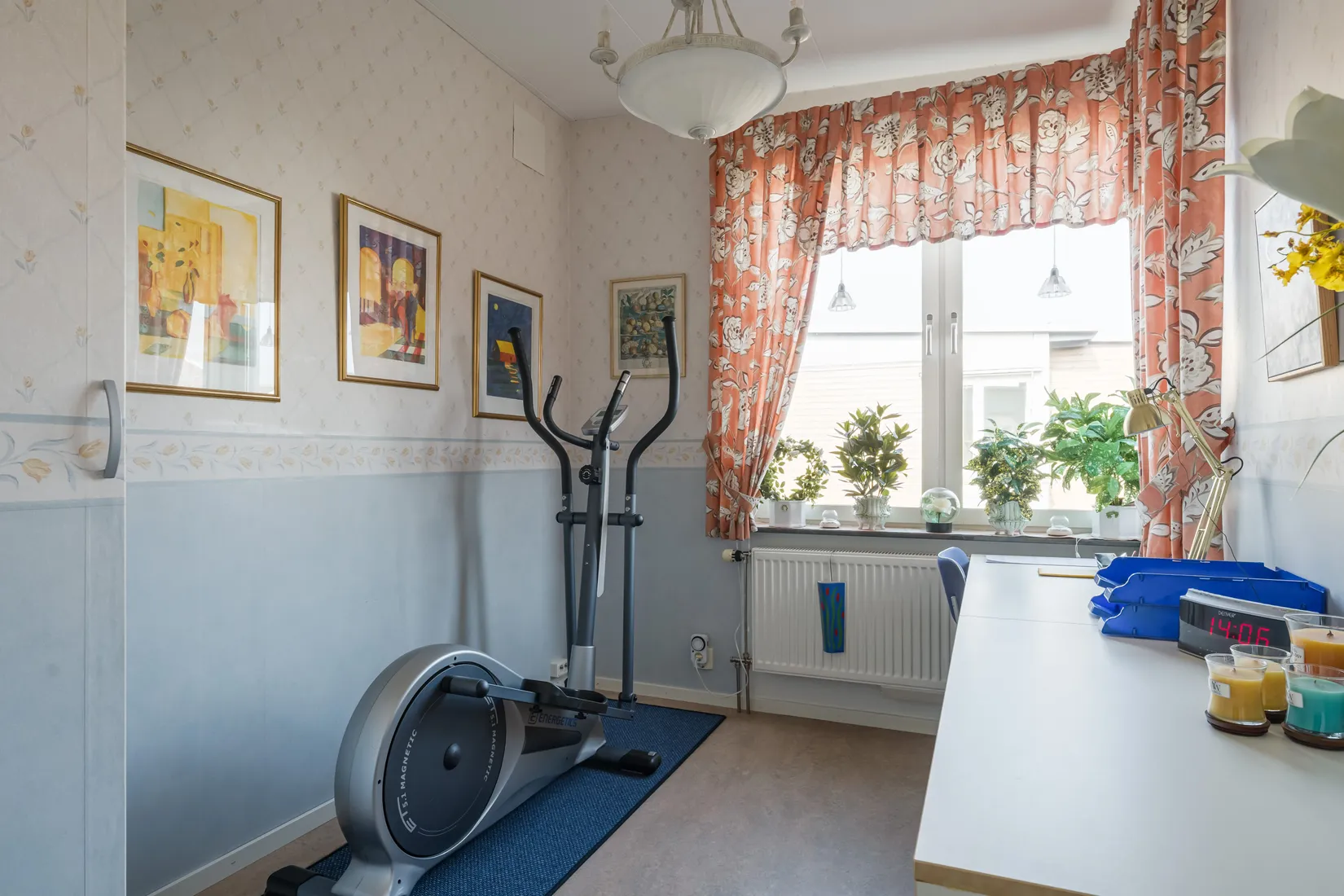 Villa, Radhus, Studievägen 3, Sörbyängen, Örebro