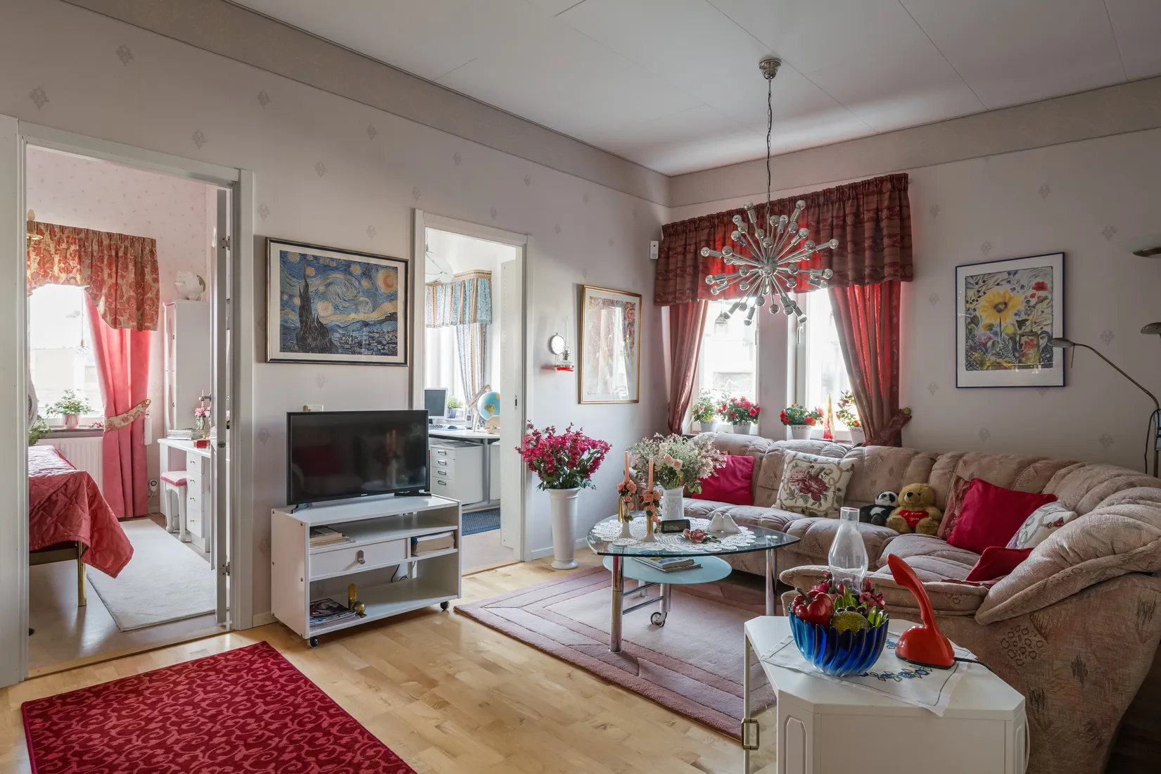 Villa, Radhus, Studievägen 3, Sörbyängen, Örebro