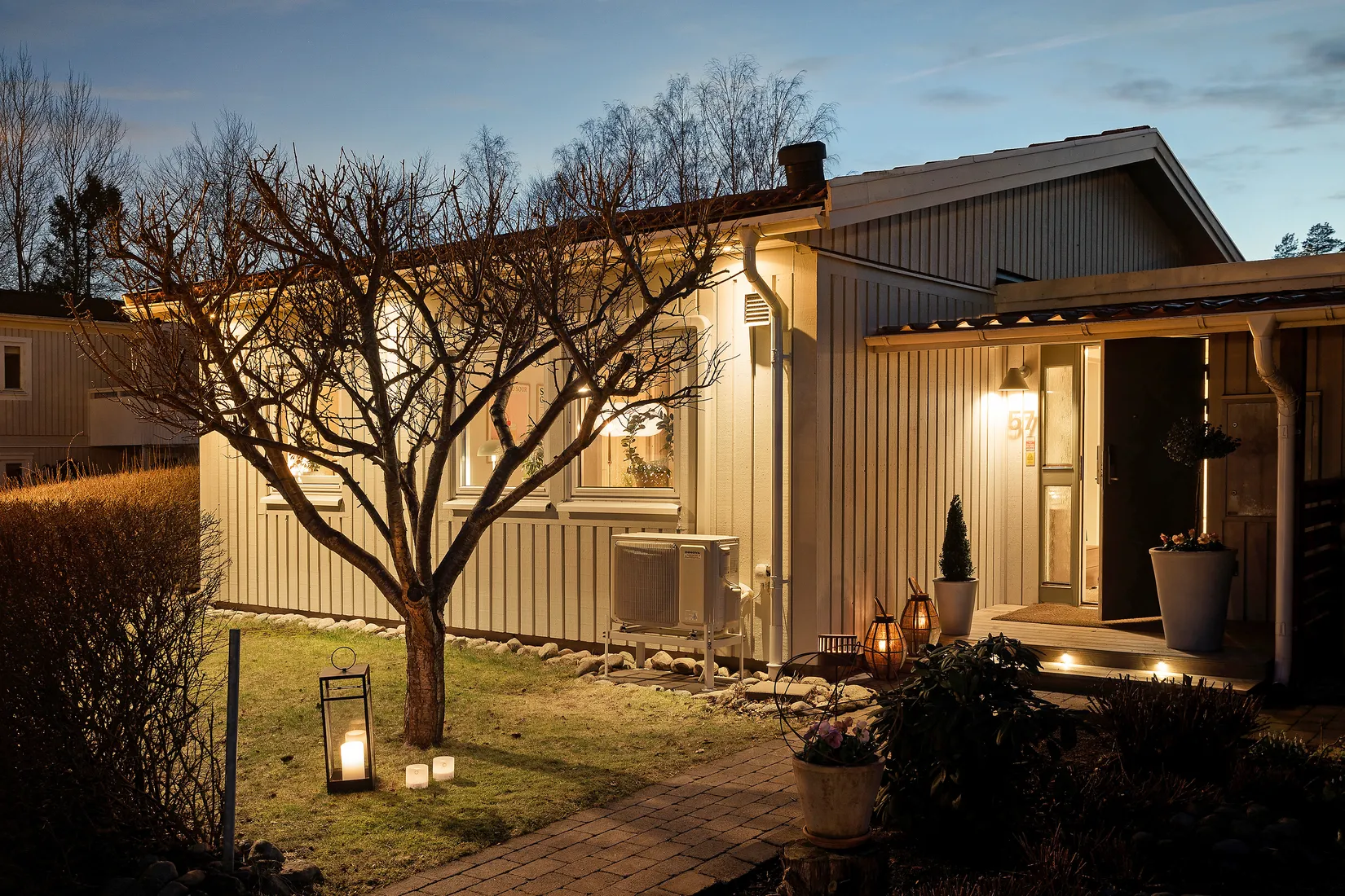 Villa, Radhus, Basunvägen 57, Fors, Kungsbacka