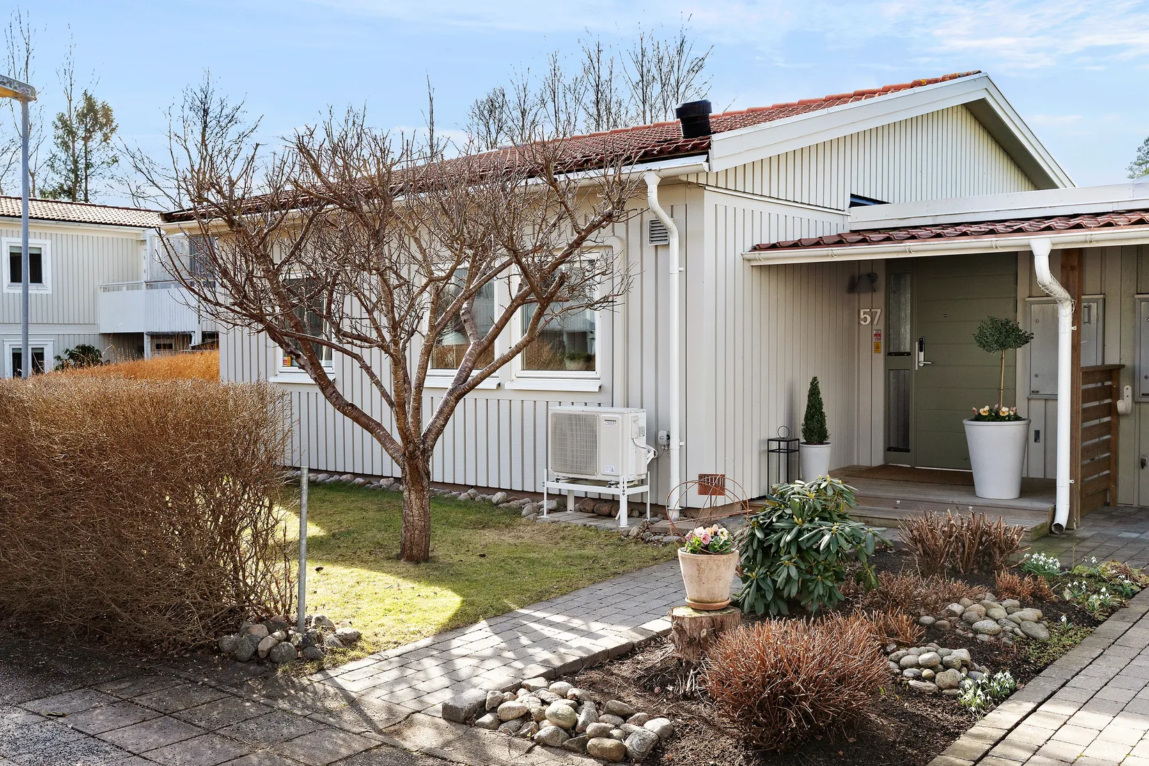 Villa, Radhus, Basunvägen 57, Fors, Kungsbacka