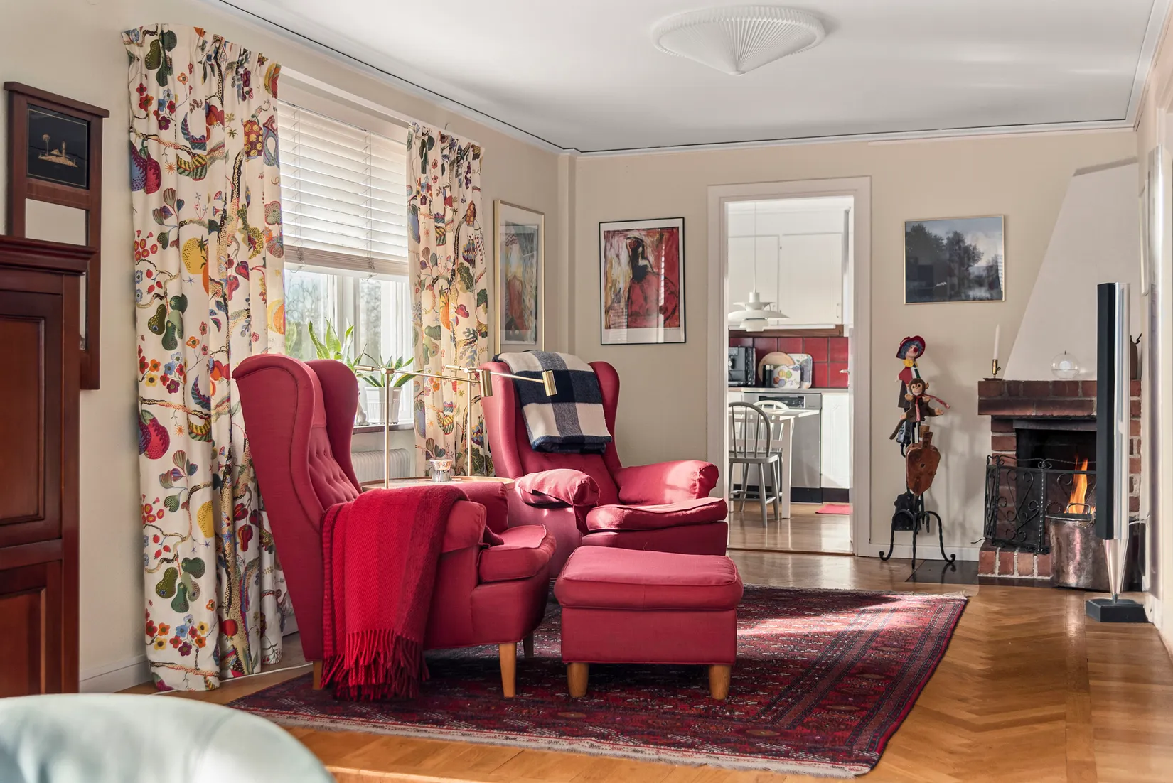 Villa, Linjemästarvägen 5, Nälsta, Stockholm