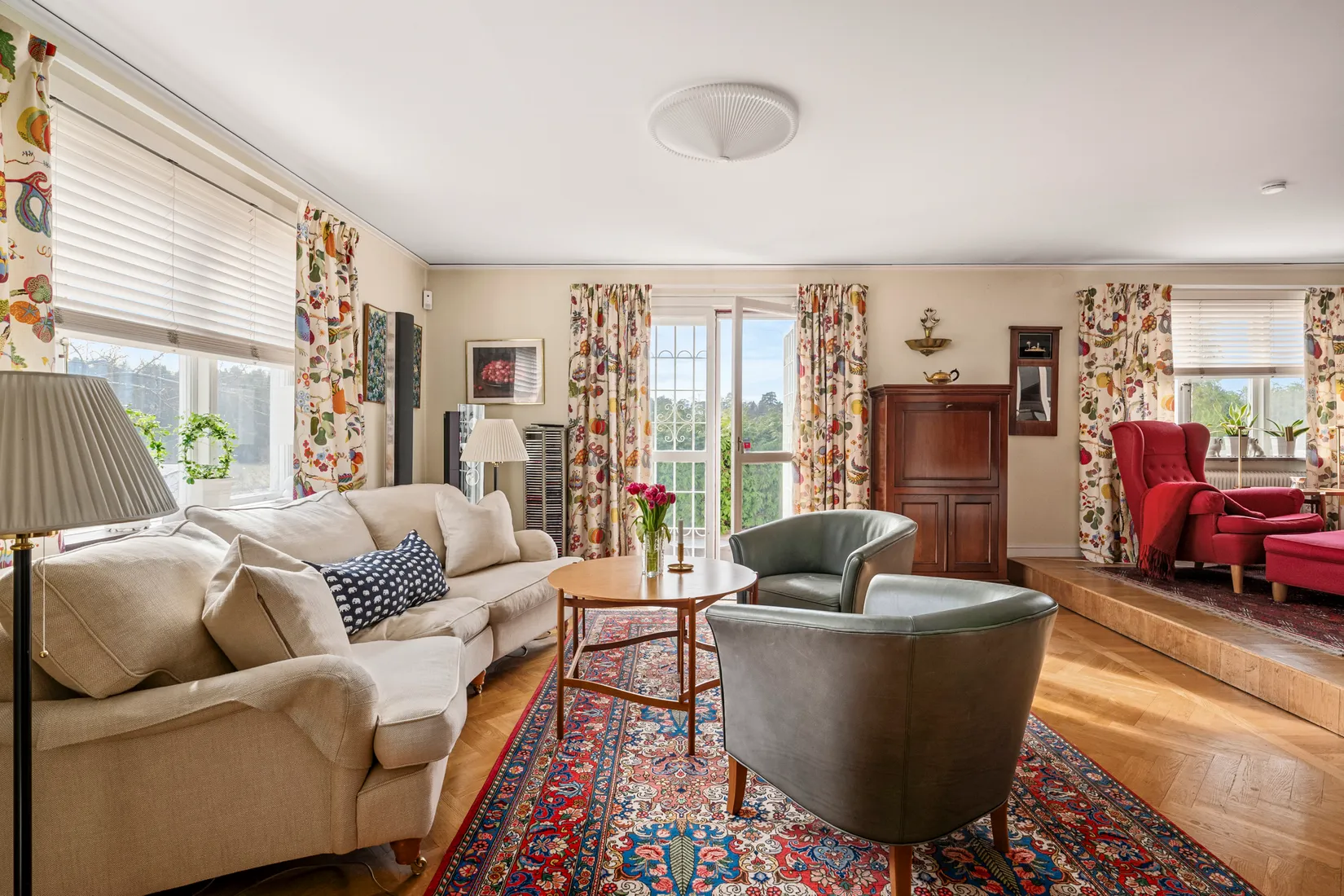 Villa, Linjemästarvägen 5, Nälsta, Stockholm