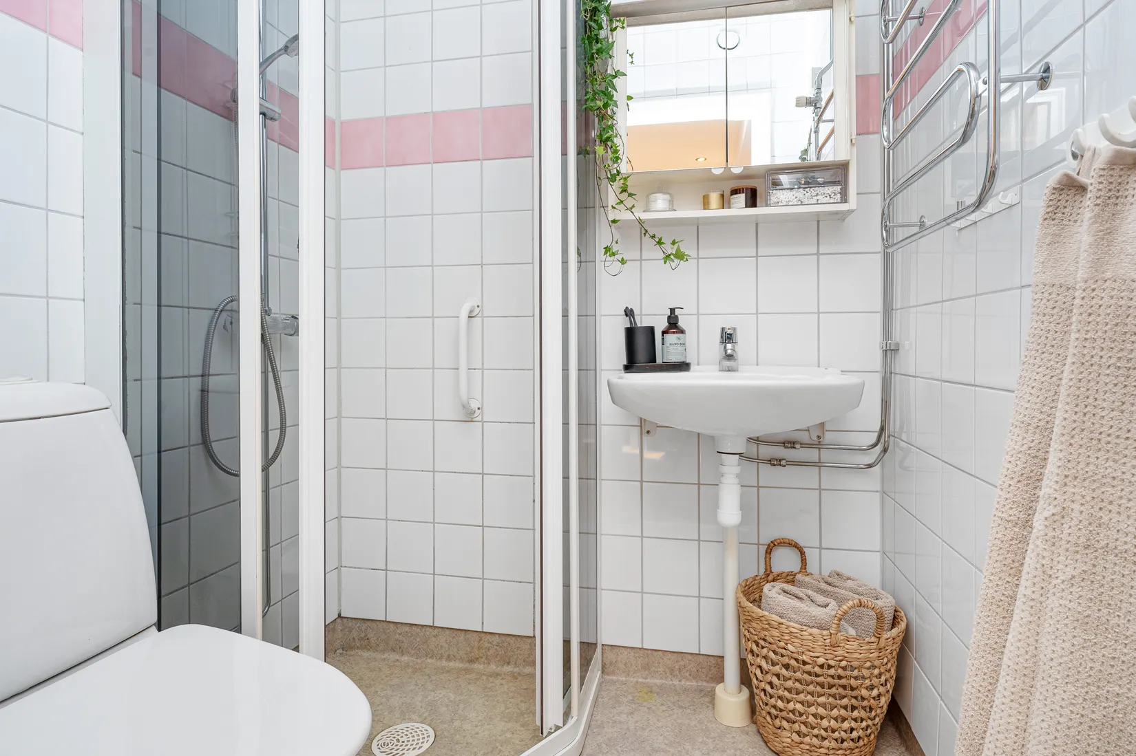 Bostadsrätt, Flygfältsvägen 15b, Karlberg, Karlskoga